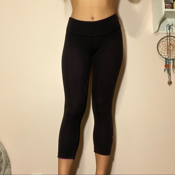 Lululemon Reversible Wunder Under Crop Leggings - Picture 2 of 3